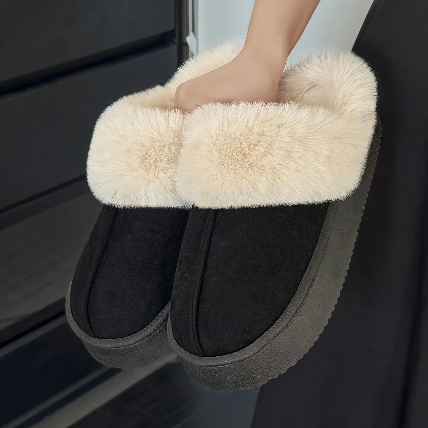 Zapatillas de ante con forro de oveja